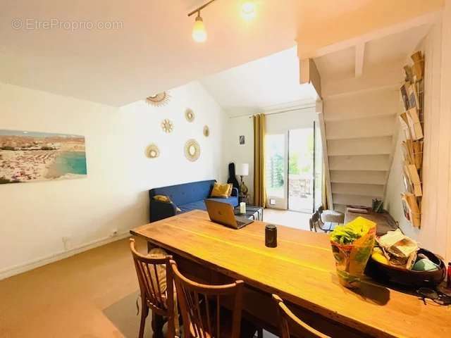 Appartement à SAVIGNY-SUR-CLAIRIS