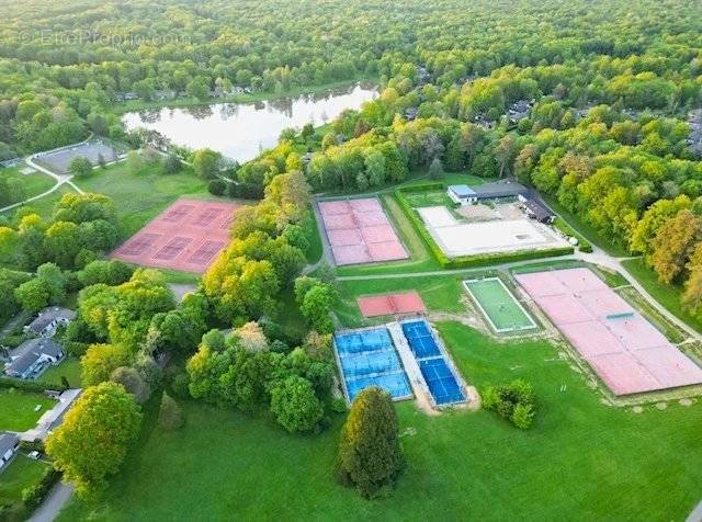 Appartement à SAVIGNY-SUR-CLAIRIS