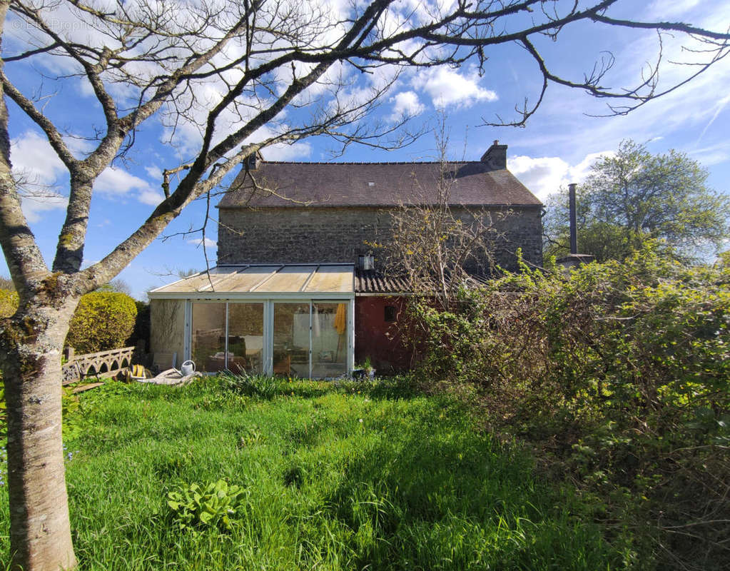 Jardin - Maison à PLOERDUT