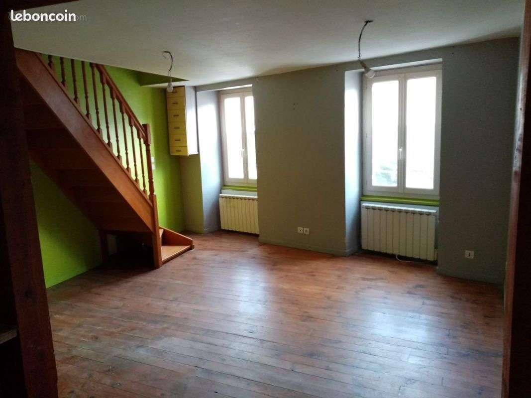 Appartement à COURPIERE