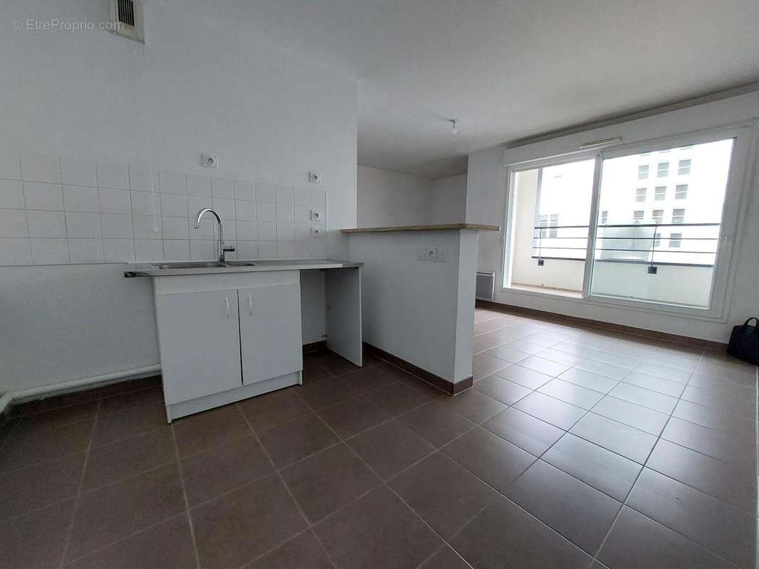   - Appartement à ANGERS