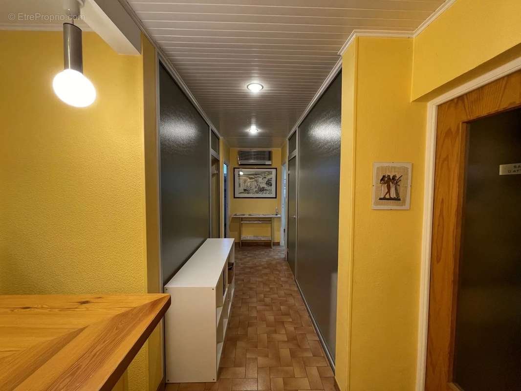 Appartement à LARAGNE-MONTEGLIN