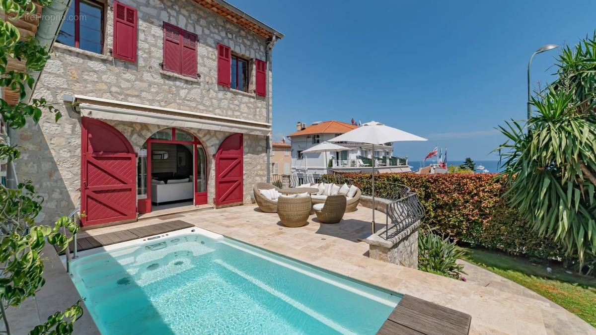 Maison à SAINT-JEAN-CAP-FERRAT