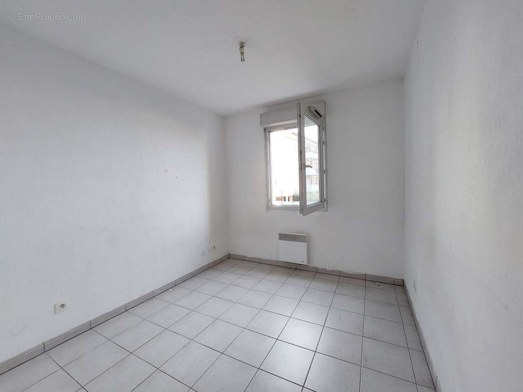   - Appartement à TOULOUSE