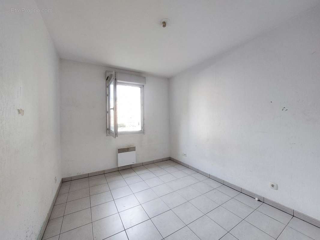   - Appartement à TOULOUSE