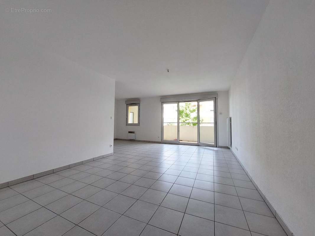   - Appartement à TOULOUSE