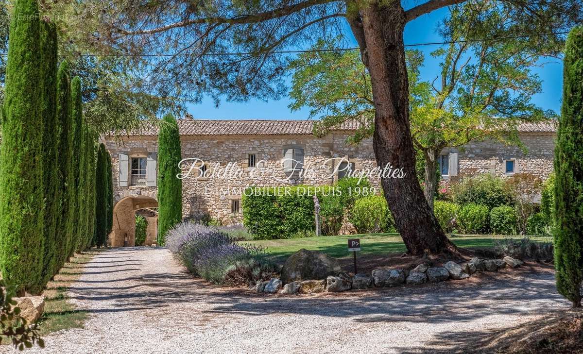 Maison à UZES