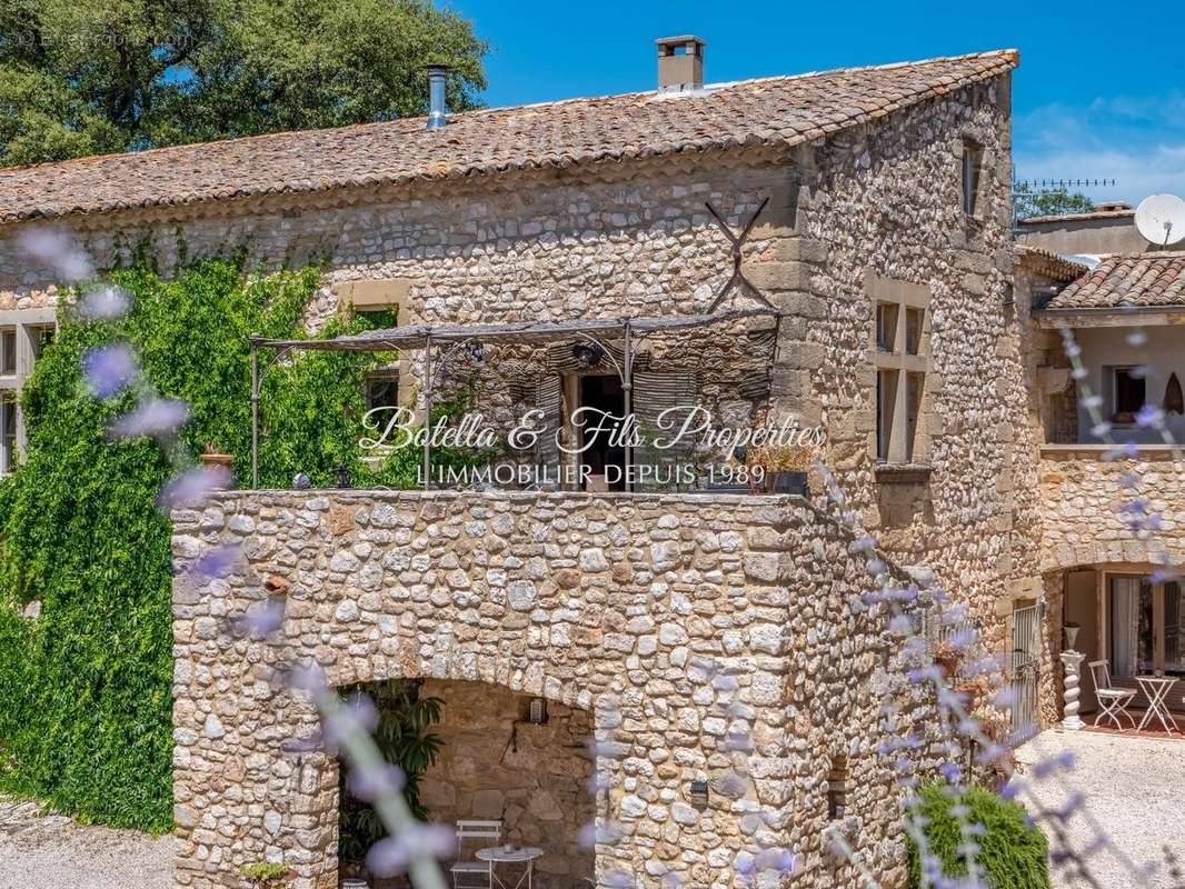 Maison à UZES