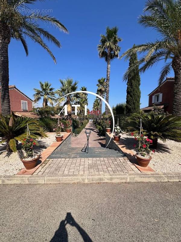 Maison à ROQUEBRUNE-SUR-ARGENS