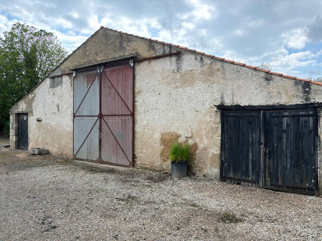 Maison à SAINT-VINCENT-SUR-JARD