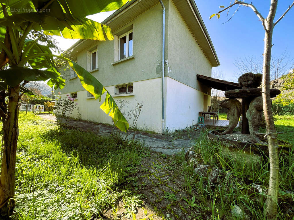 Maison à LE VERSOUD