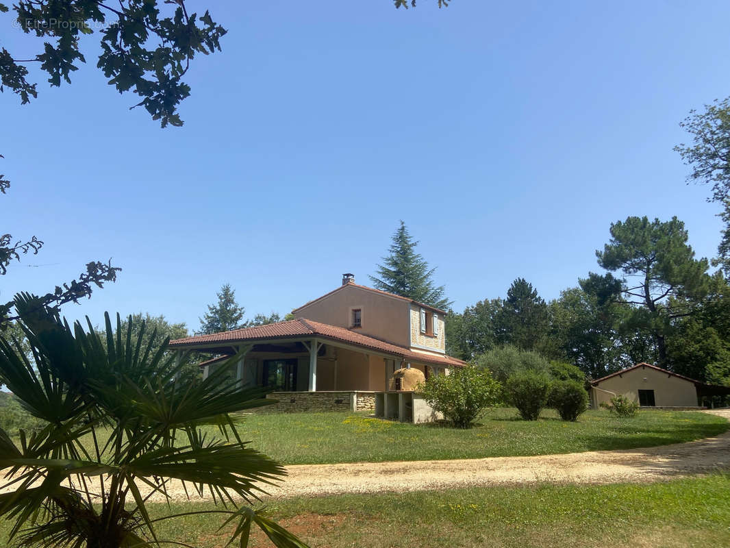 Maison à MONTCABRIER