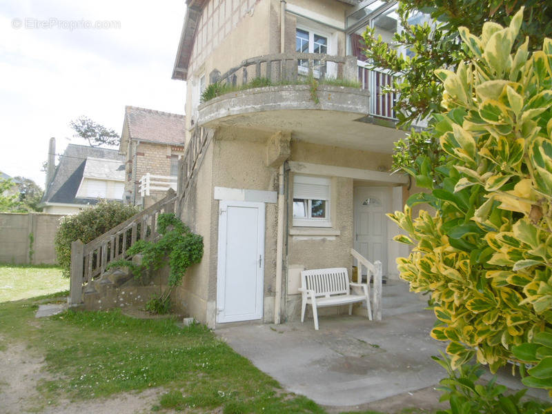 Appartement à BERNIERES-SUR-MER