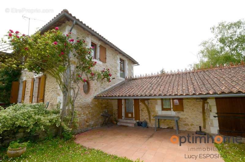 Maison à ROUMAZIERES-LOUBERT