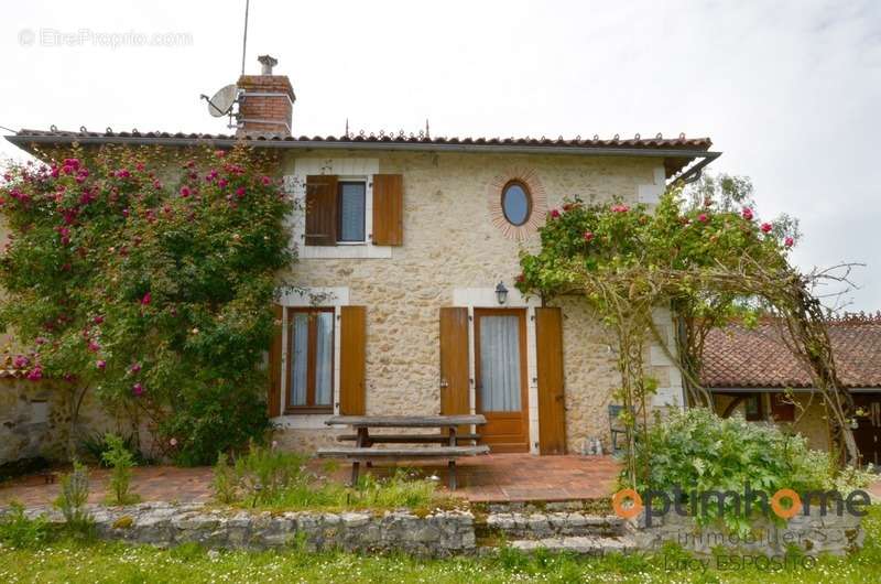 Maison à ROUMAZIERES-LOUBERT