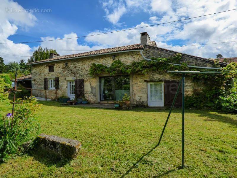 Maison à CHAUNAY