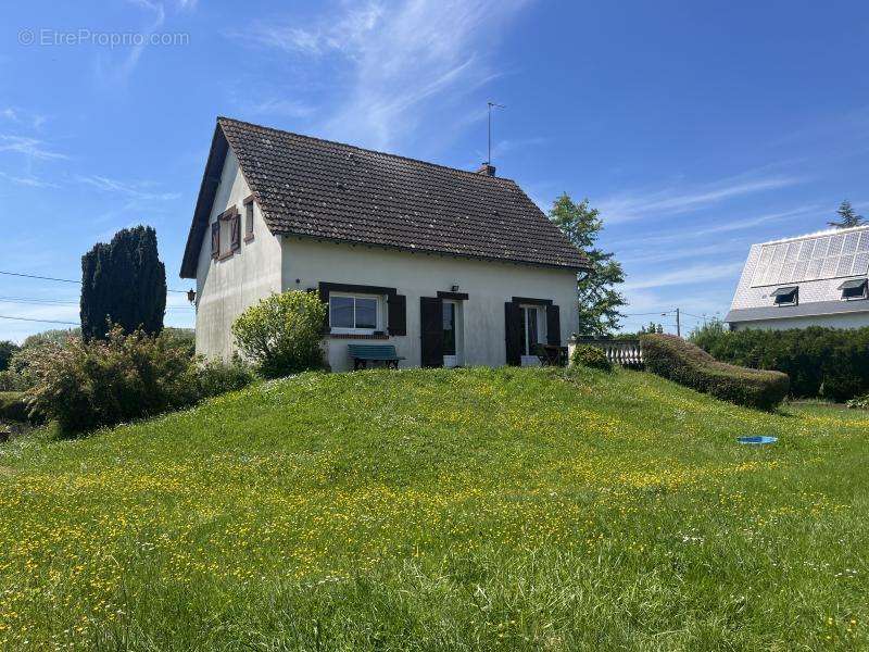 Maison à FAY-AUX-LOGES