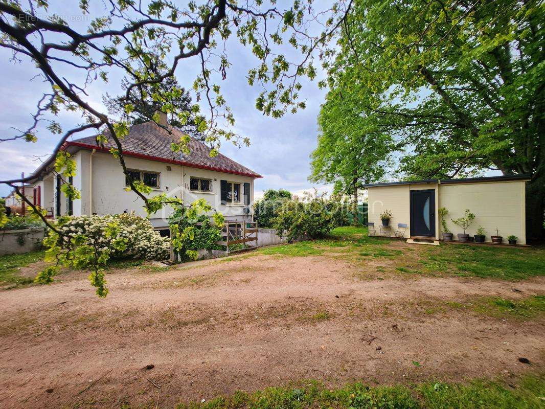 Maison à CHALLUY