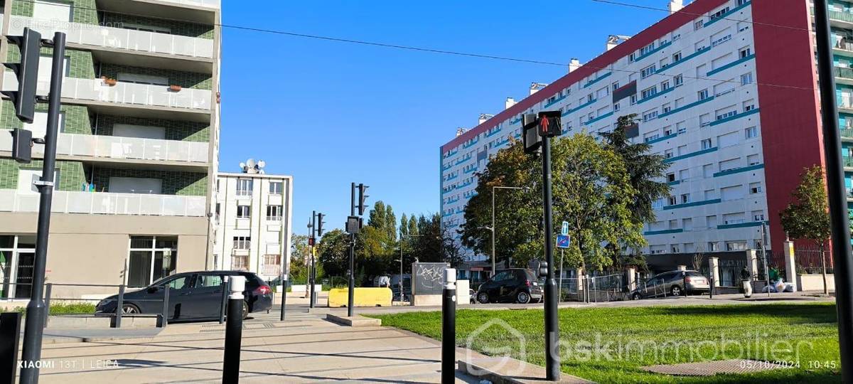 Appartement à CLICHY-SOUS-BOIS