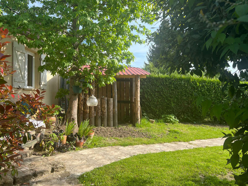 Maison à GRISY-LES-PLATRES