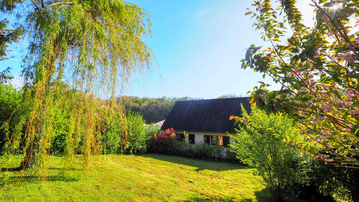 Maison à DOMART-EN-PONTHIEU