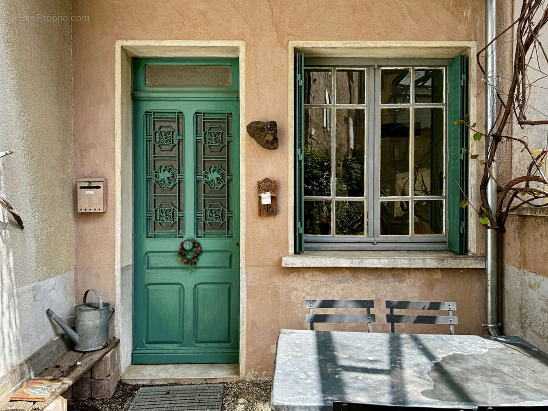 Maison à ANTRAIGUES-SUR-VOLANE