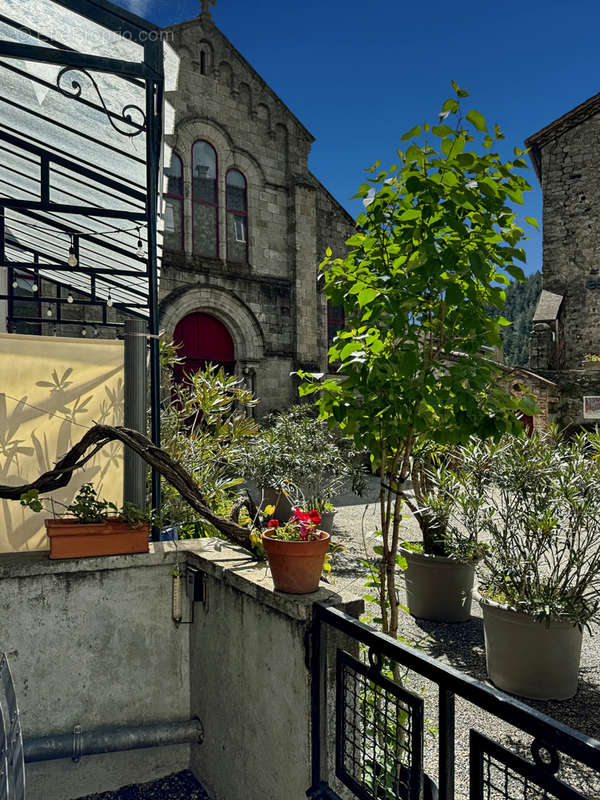 Maison à ANTRAIGUES-SUR-VOLANE