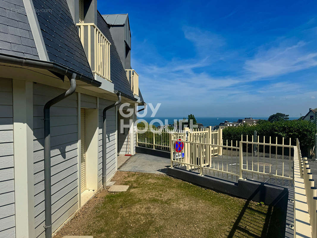 Appartement à BENERVILLE-SUR-MER