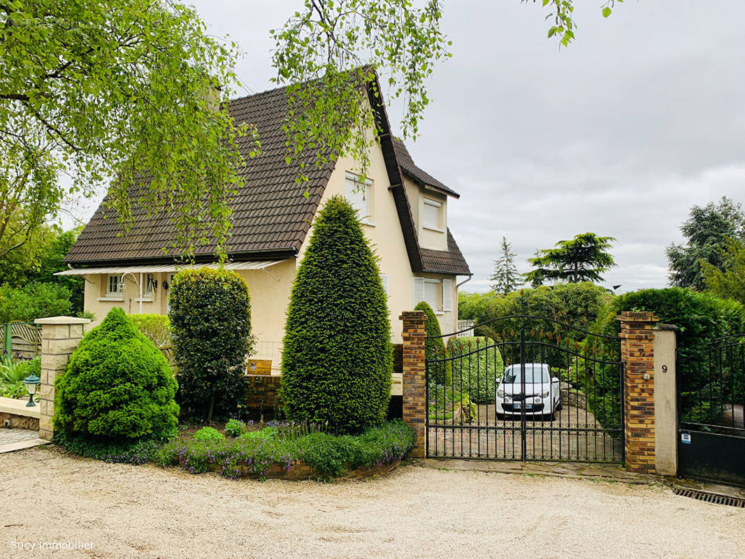 Maison à SUCY-EN-BRIE