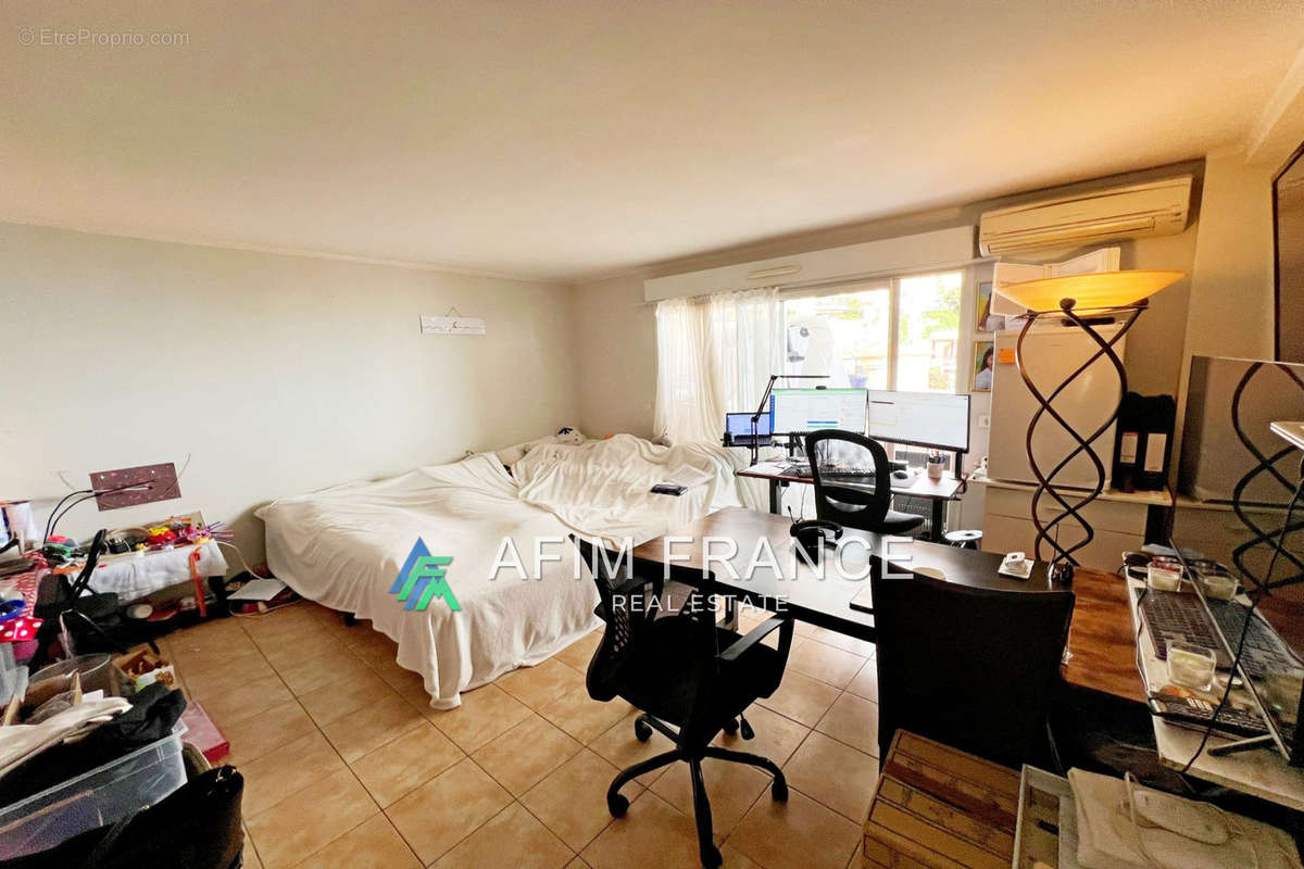 Appartement à BEAUSOLEIL