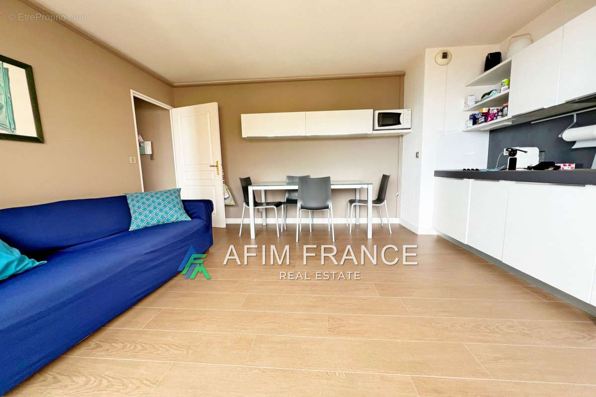 Appartement à BEAUSOLEIL