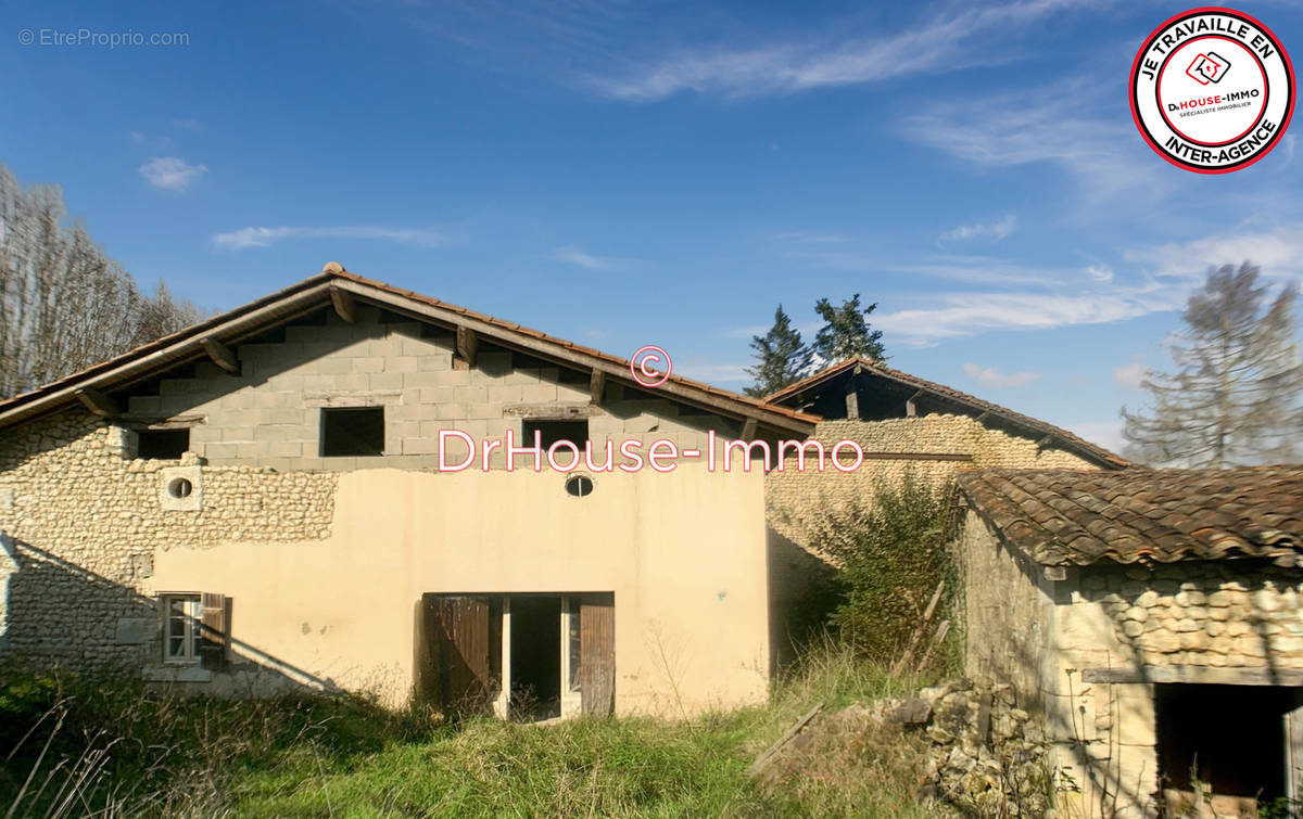 Maison à CHALAIS