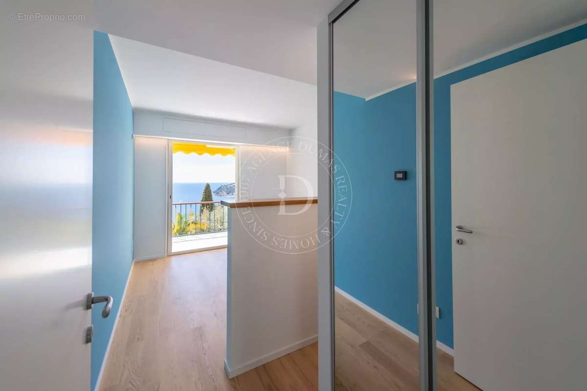 Appartement à VILLEFRANCHE-SUR-MER