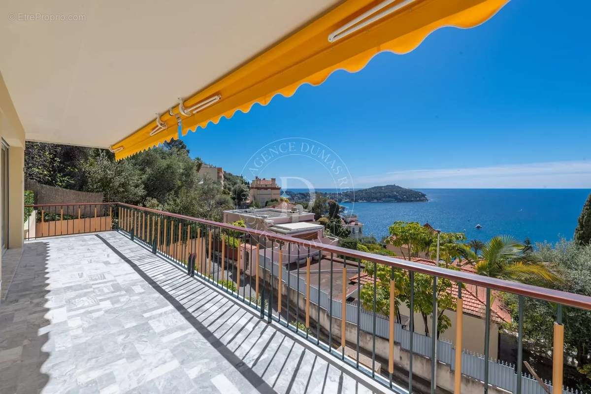 Appartement à VILLEFRANCHE-SUR-MER