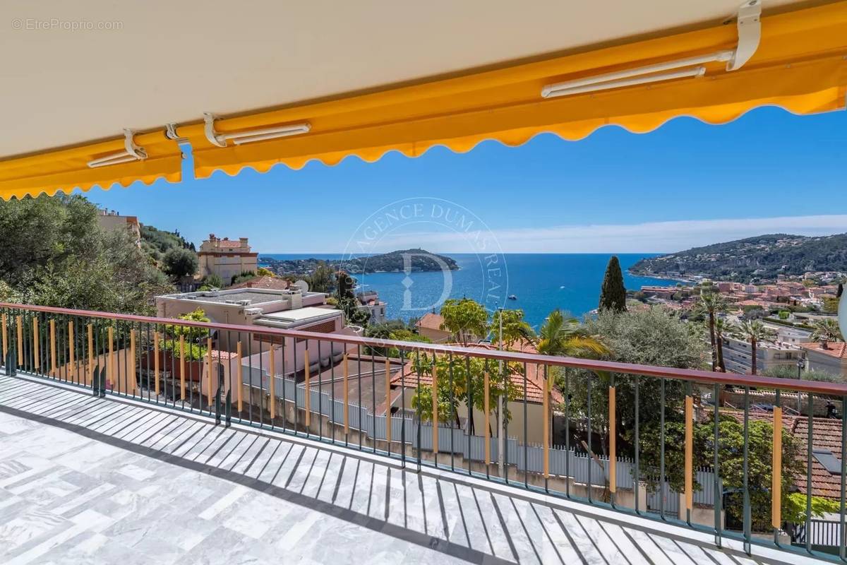 Appartement à VILLEFRANCHE-SUR-MER