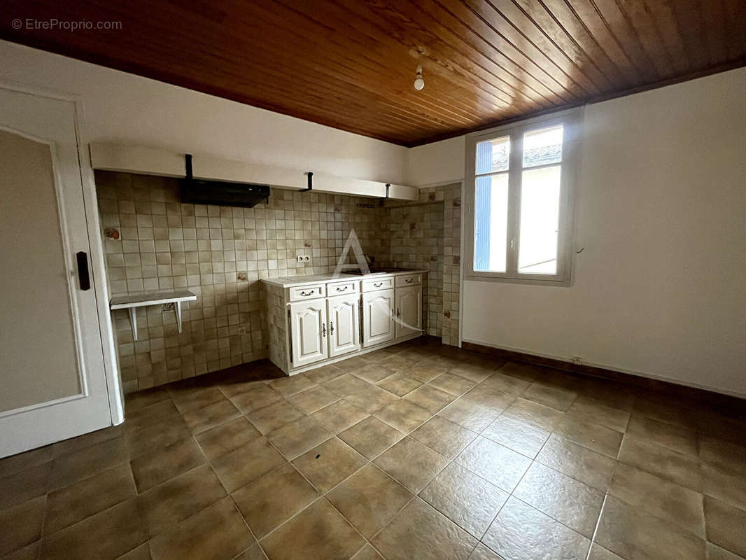 Appartement à BEDARIEUX