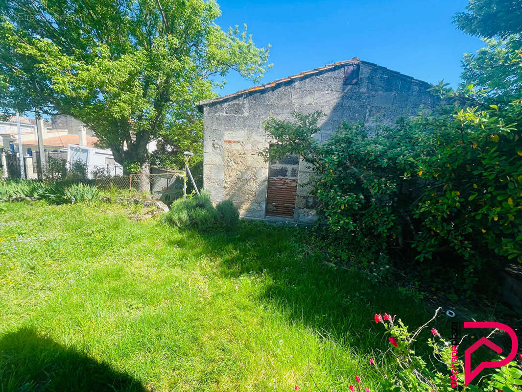 Maison à SAINT-LOUBES