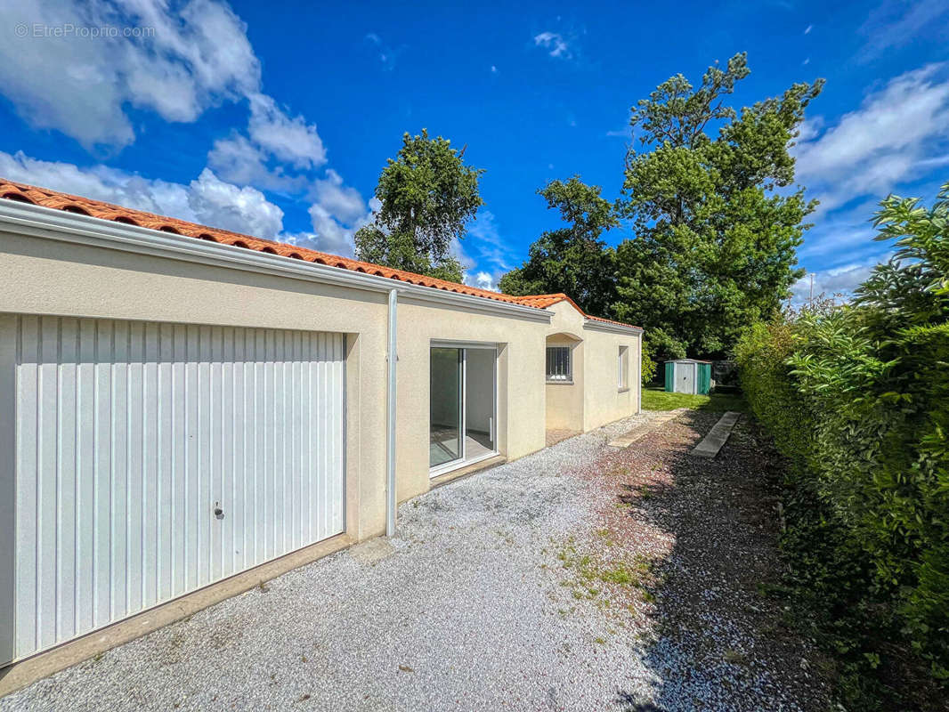 Maison à SAINT-SULPICE-DE-ROYAN