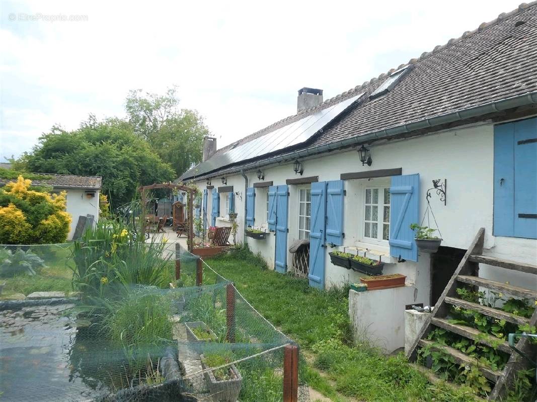 Maison à MARCILLY-LA-CAMPAGNE