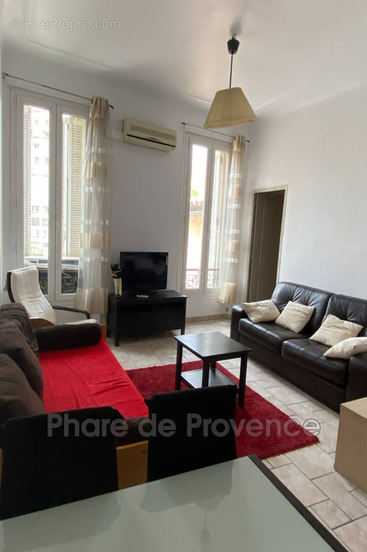 Appartement à MARSEILLE-2E