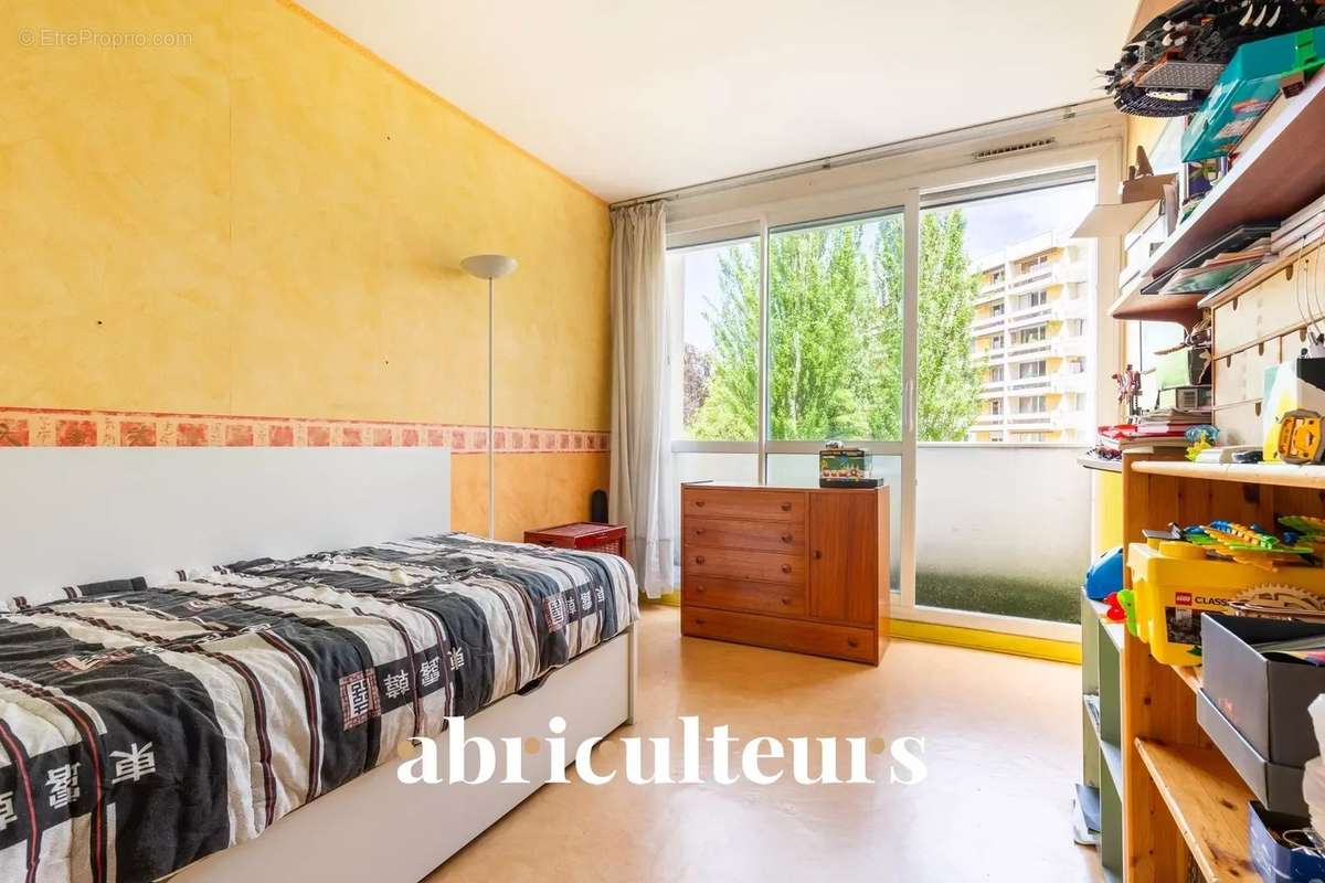 Appartement à MAISONS-ALFORT