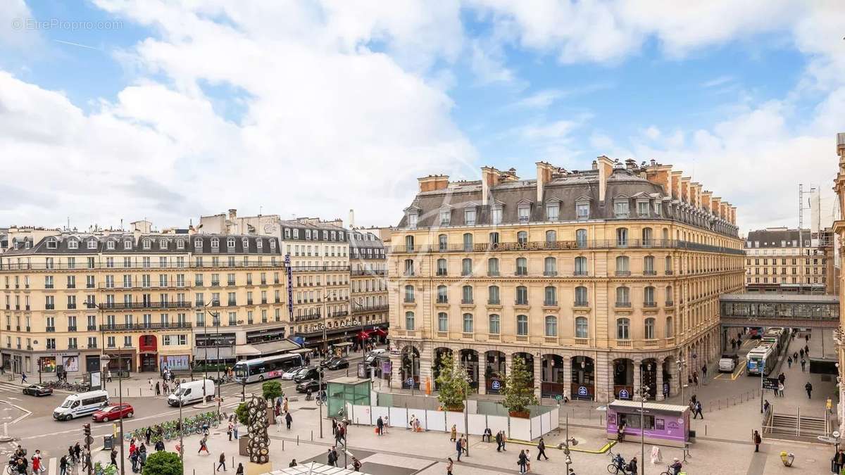 Appartement à PARIS-9E