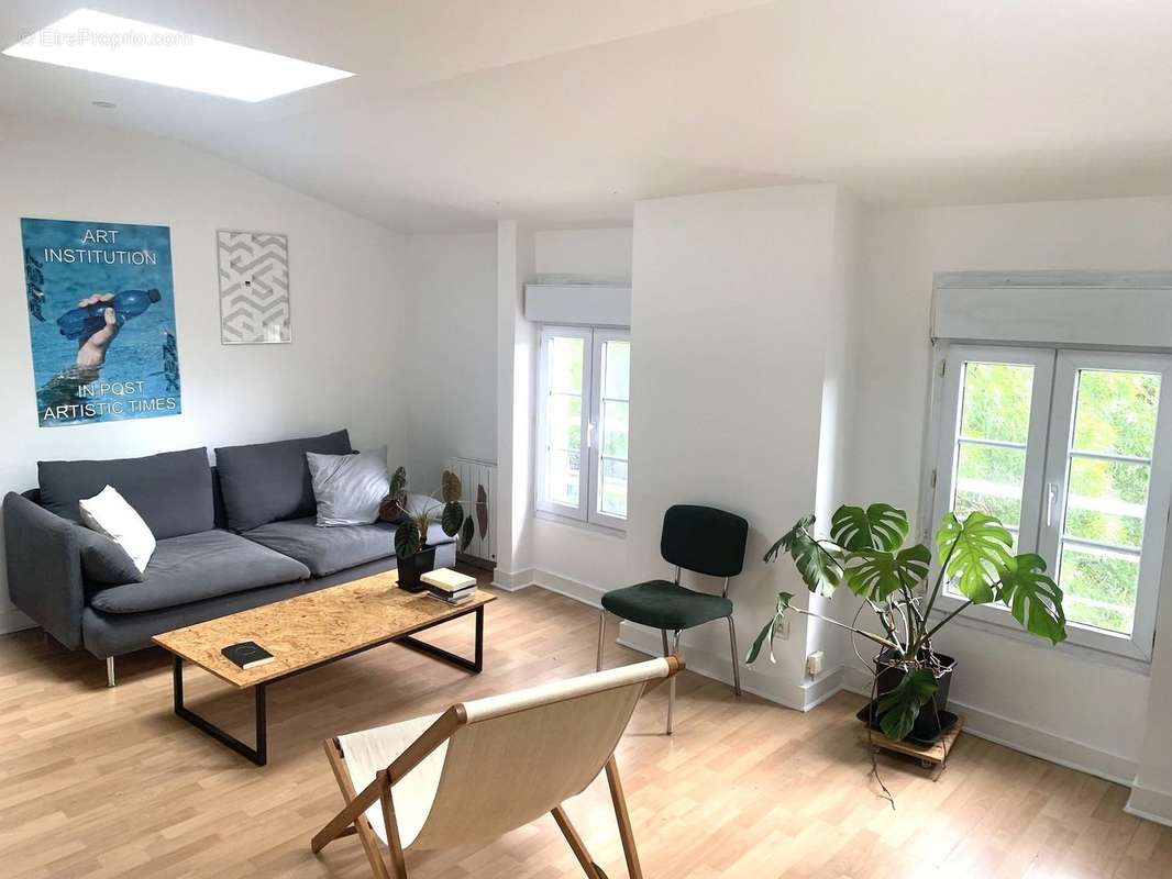 Appartement à BORDEAUX