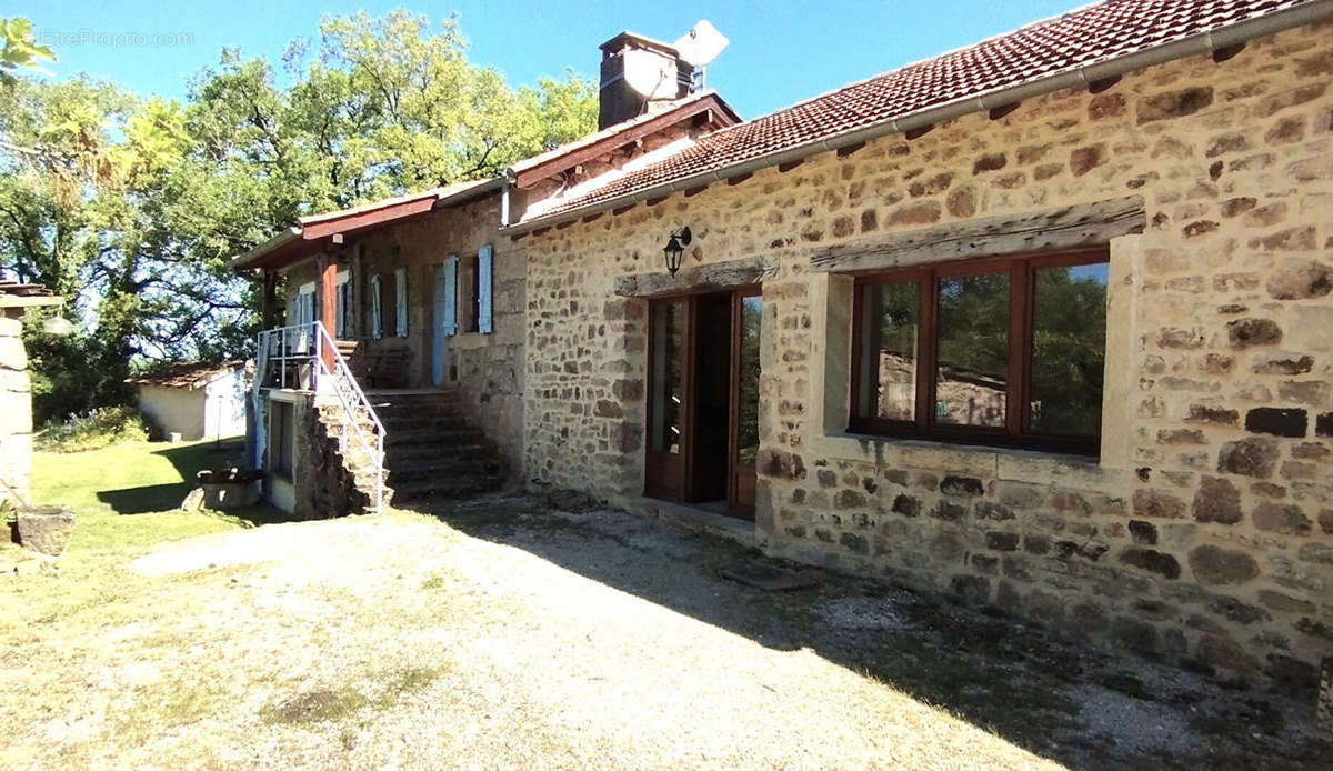 Maison à CASTANET