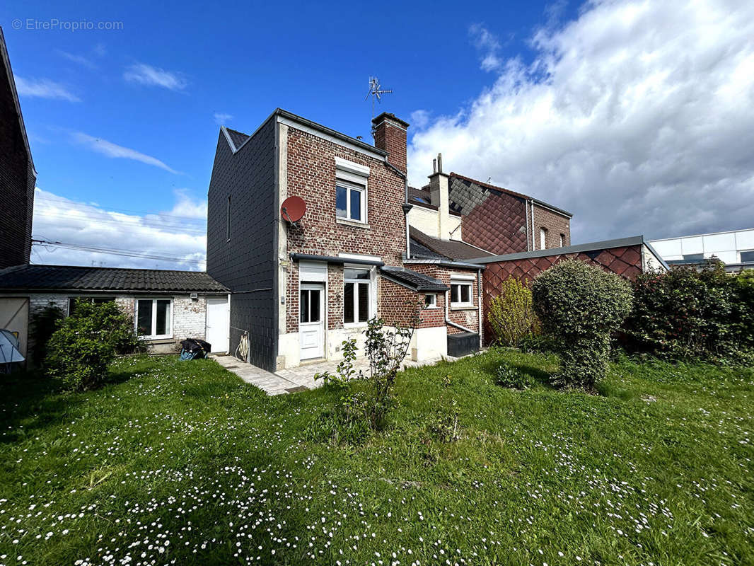 Maison à AULNOY-LEZ-VALENCIENNES