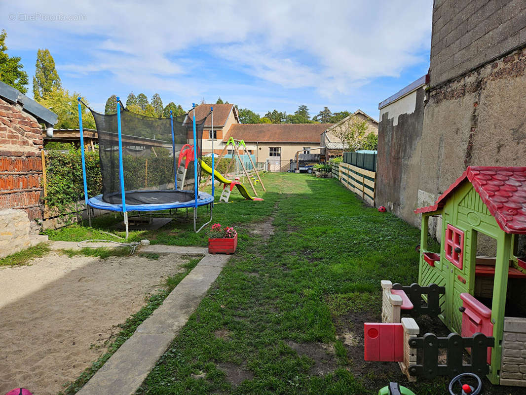 Appartement à MONTCHANIN