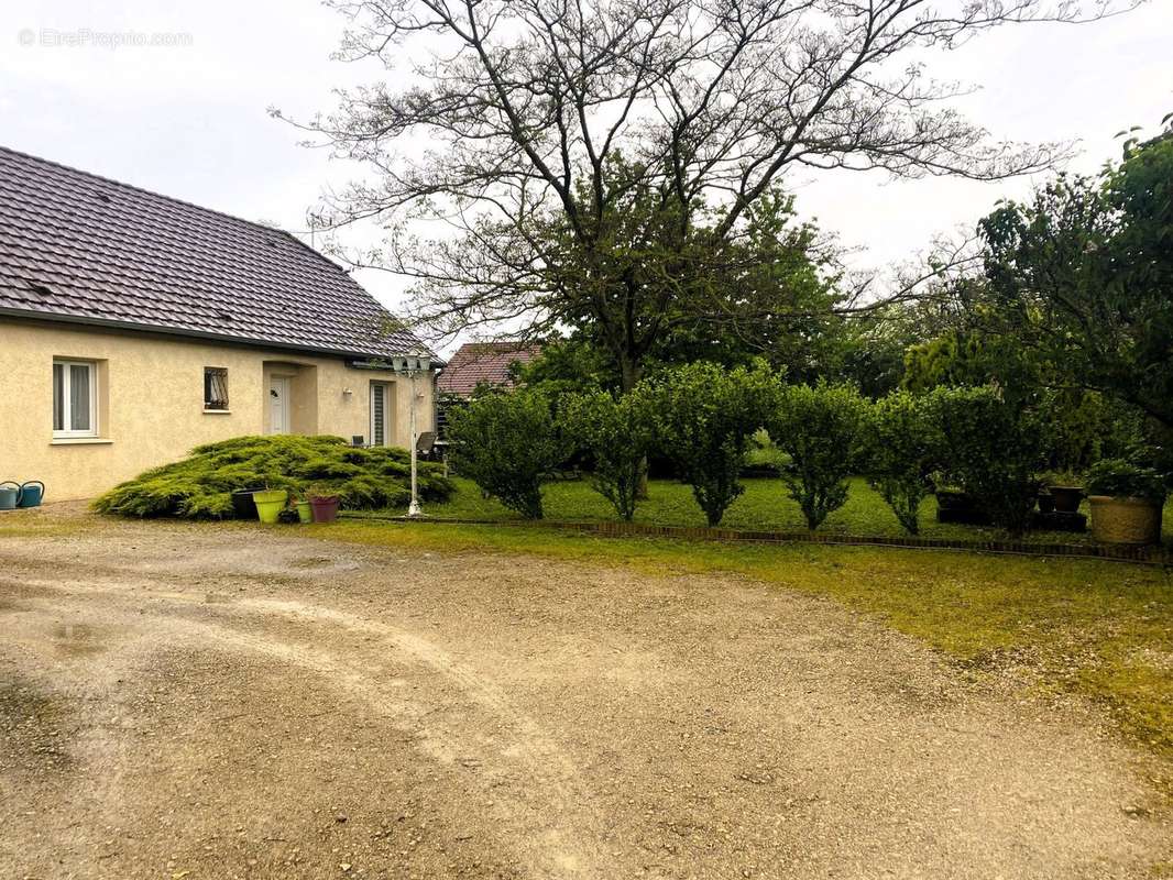 Maison à BEAUNE