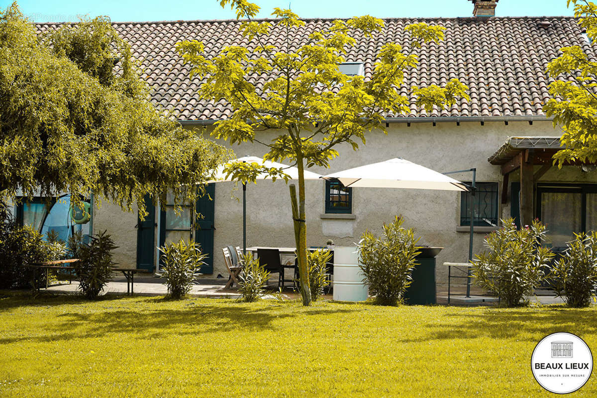 Maison à VILLENEUVE