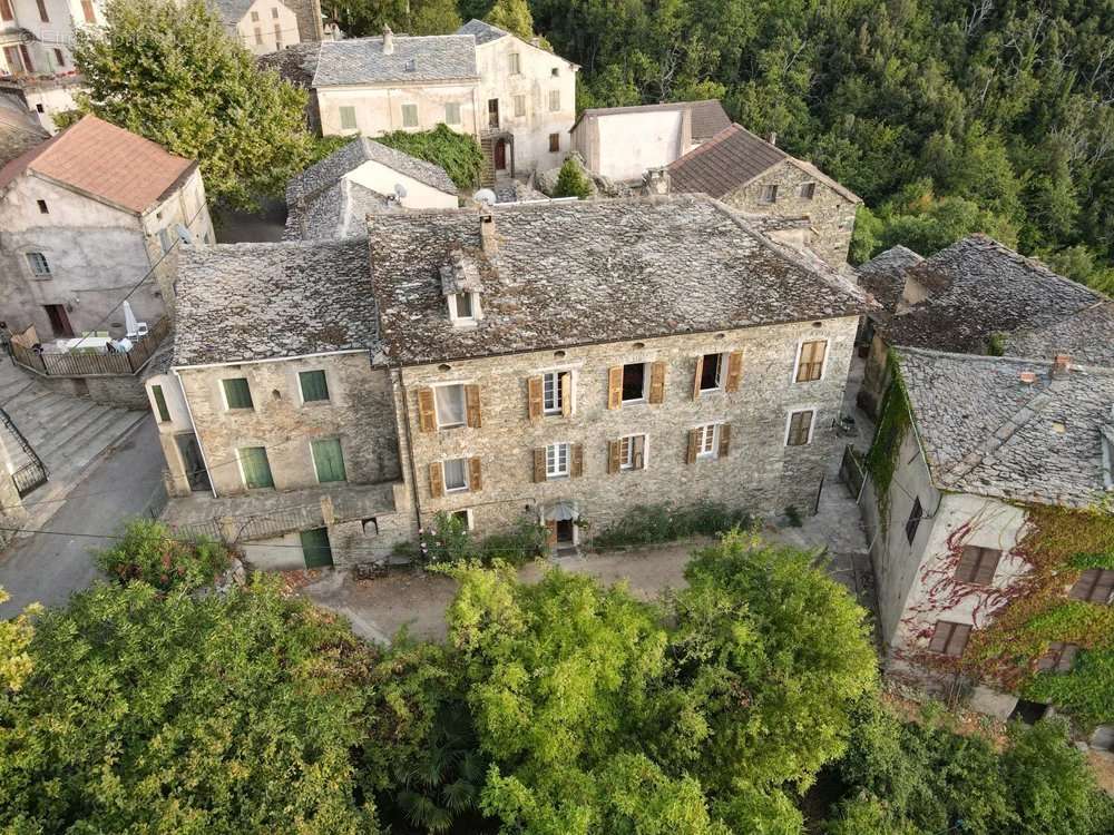 Maison à CASTELLO-DI-ROSTINO