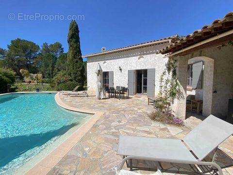 Maison à PUGET-SUR-ARGENS